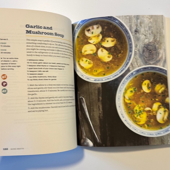 Bone Broth Cookbook – Cottagecore Farmhouse Back-to-Basics Cooking - Picture 7 of 9